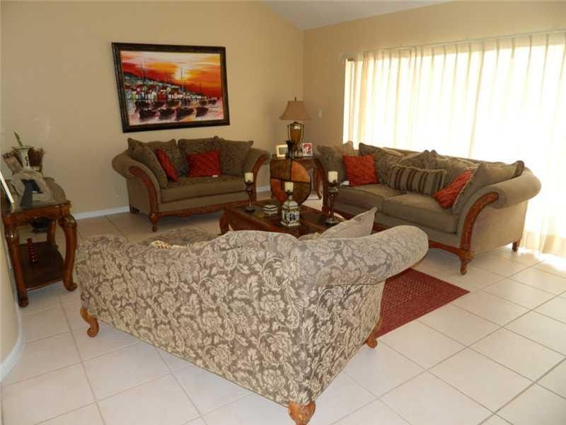 19301 NW 10th Street, Pembroke Pines, FL 33029 Photo