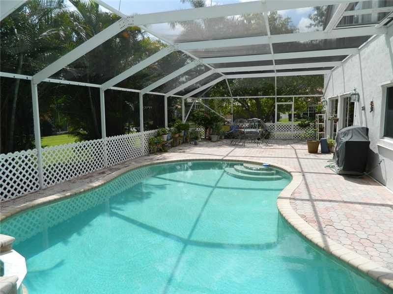 19301 NW 10th Street, Pembroke Pines, FL 33029 Photo