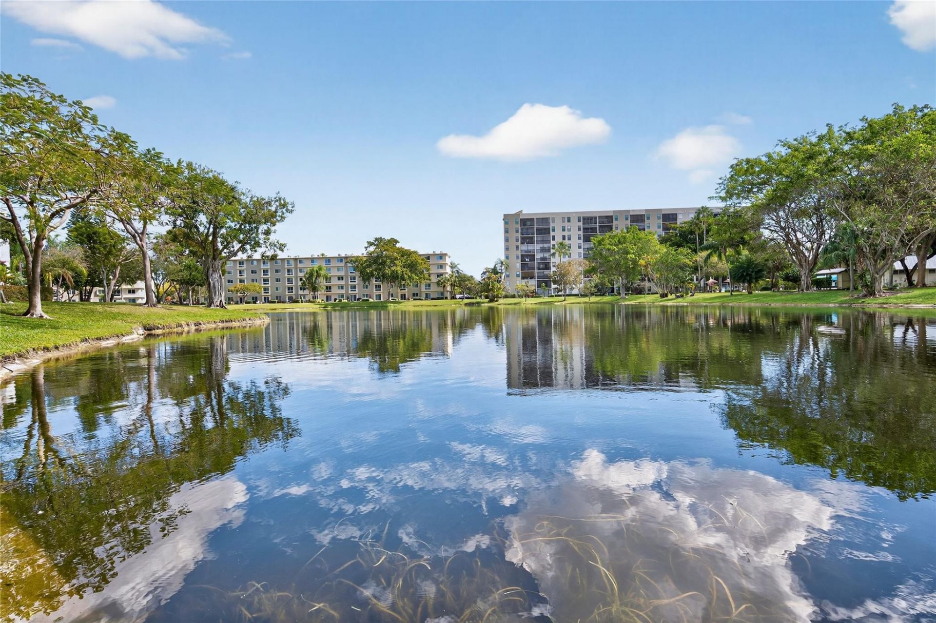 2215 Cypress Island Drive, Unit 701, Pompano Beach, FL 33069 Photo