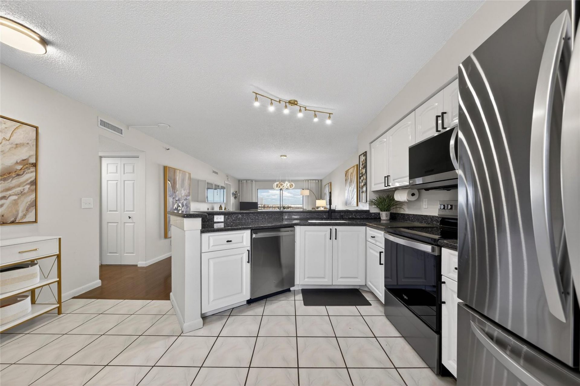 2215 Cypress Island Drive, Unit 701, Pompano Beach, FL 33069 Photo