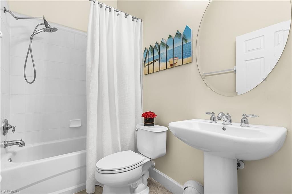 3811 Lakeview Isle Ct, Fort Myers, FL 33905 Photo