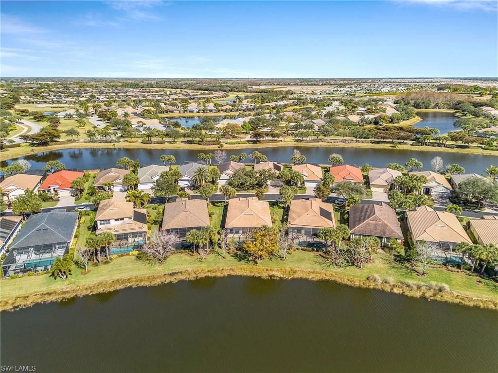 3811 Lakeview Isle Ct, Fort Myers, FL 33905 Photo