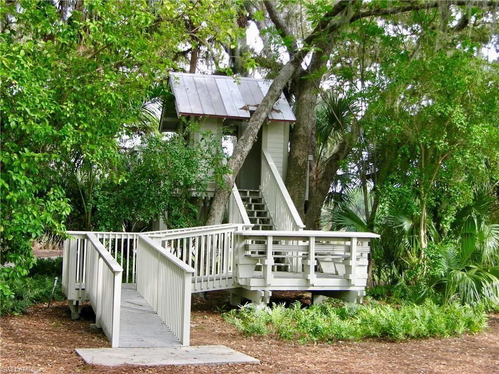 3811 Lakeview Isle Ct, Fort Myers, FL 33905 Photo