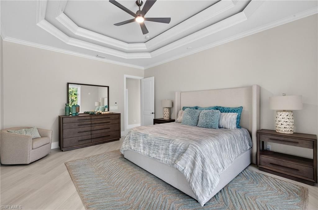 6461 Livingston Woods Ln, Naples, FL 34109 Photo