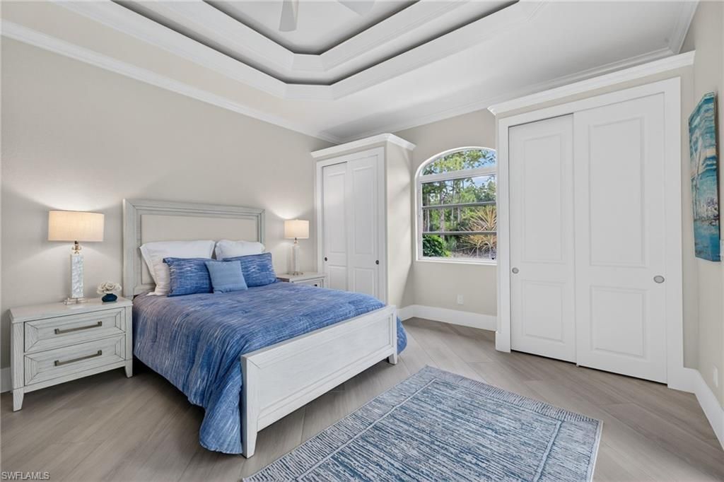 6461 Livingston Woods Ln, Naples, FL 34109 Photo
