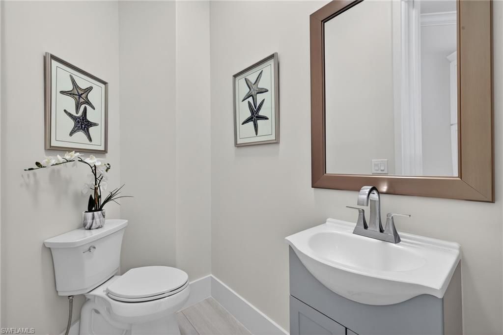 6461 Livingston Woods Ln, Naples, FL 34109 Photo