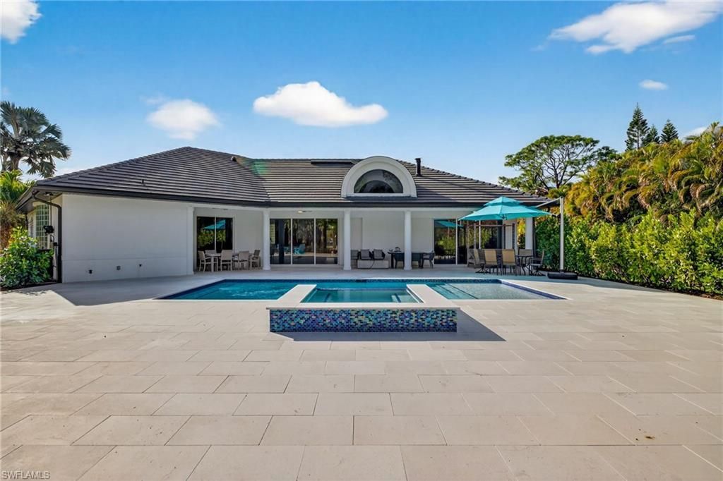 6461 Livingston Woods Ln, Naples, FL 34109 Photo