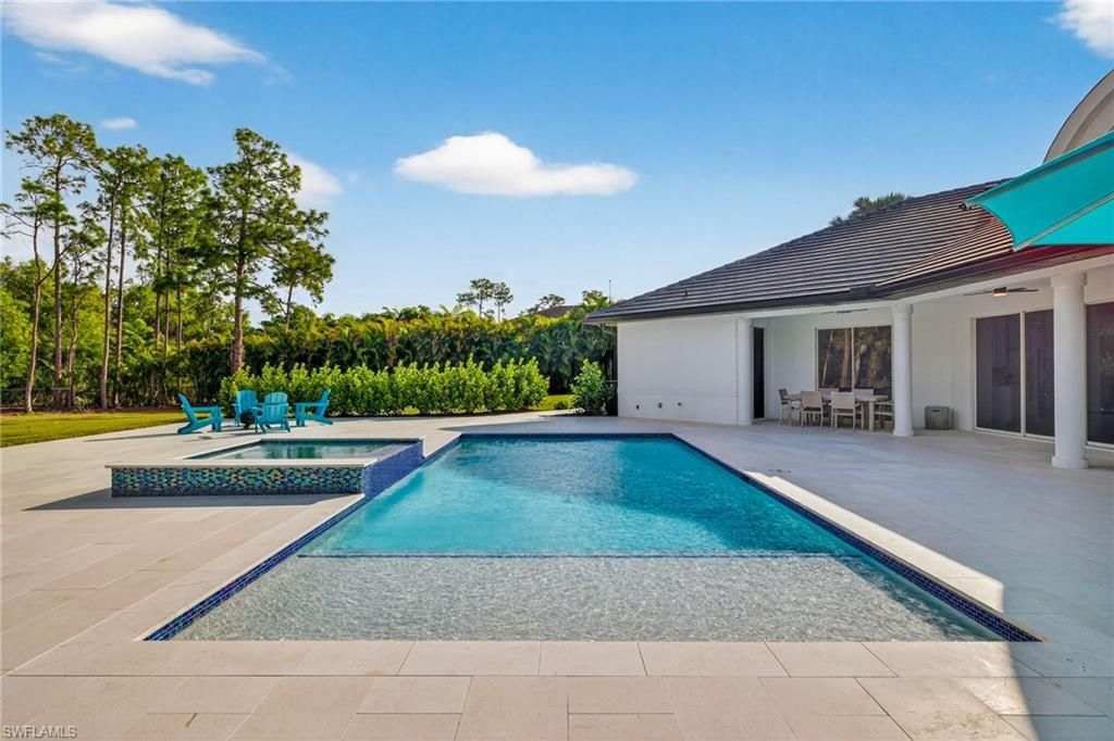 6461 Livingston Woods Ln, Naples, FL 34109 Photo