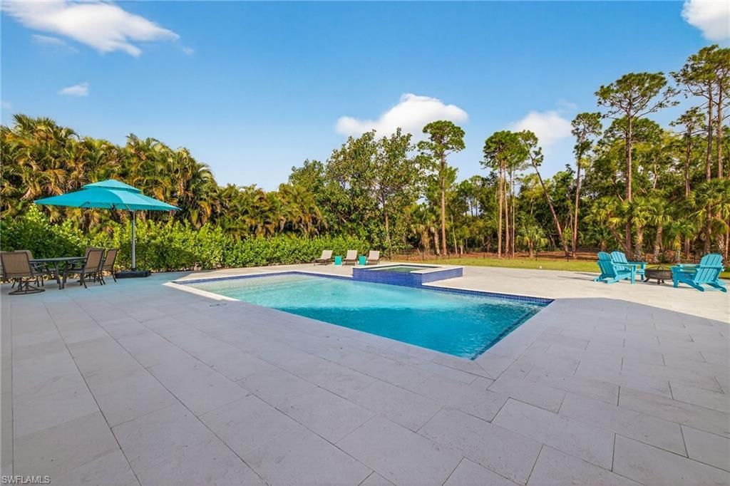 6461 Livingston Woods Ln, Naples, FL 34109 Photo