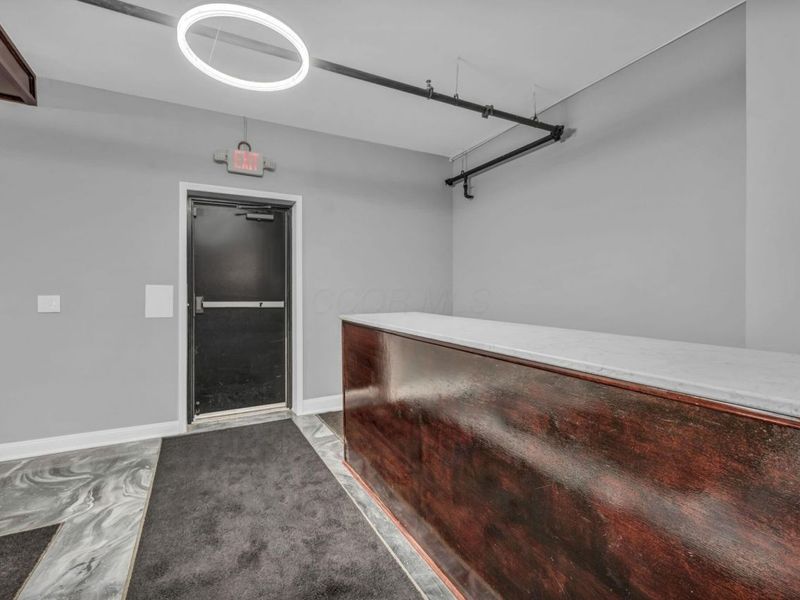 1025 E 5th Avenue, Columbus, OH 43201 Photo 5