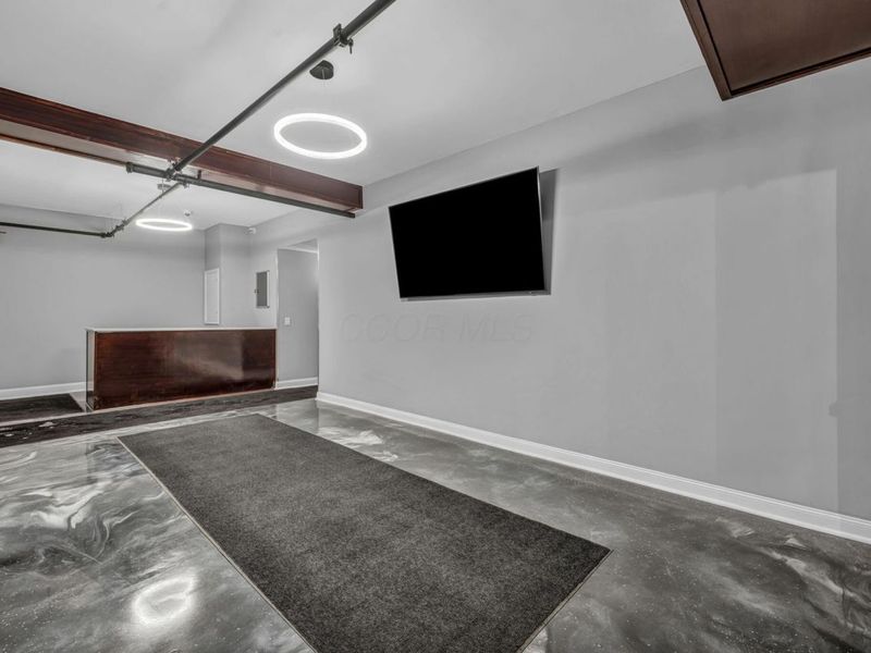 1025 E 5th Avenue, Columbus, OH 43201 Photo 7