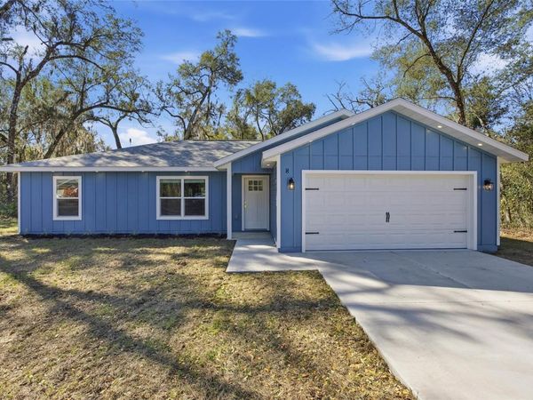 8 SPRING LOOP COURT, OCALA, FL 34472