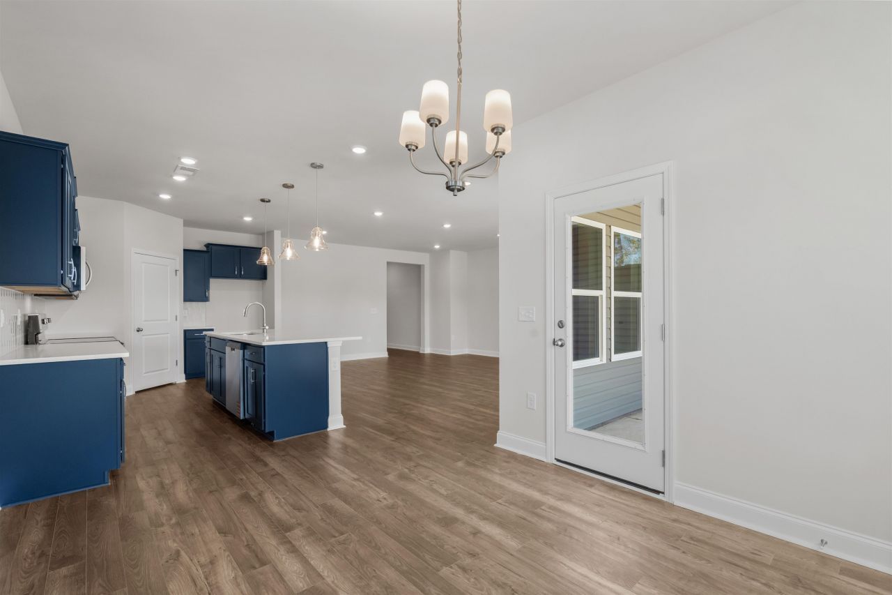 4142 Highway 554 Photo 11