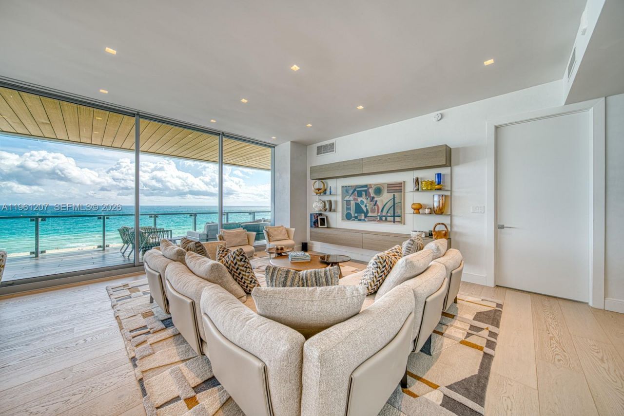 5775 Collins Ave, Unit 703, Miami Beach, FL 33140 Photo