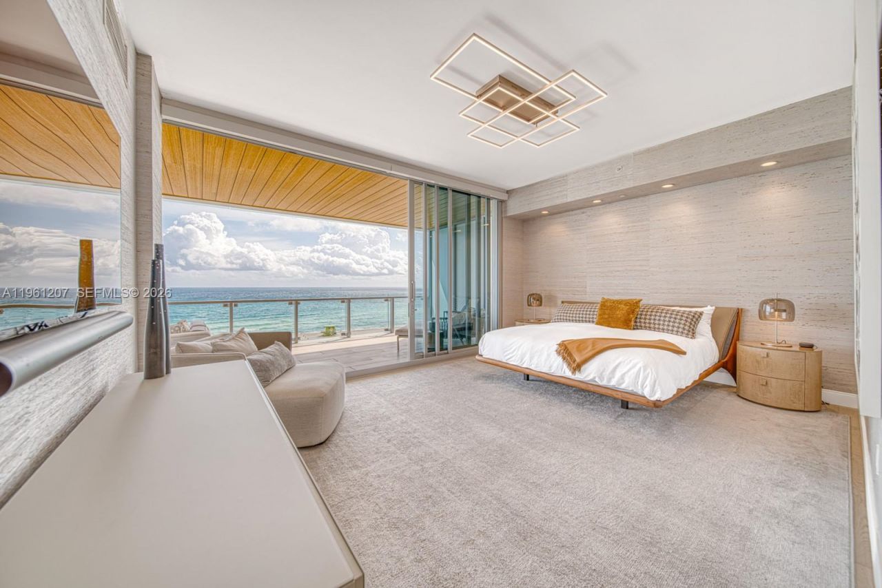 5775 Collins Ave, Unit 703, Miami Beach, FL 33140 Photo