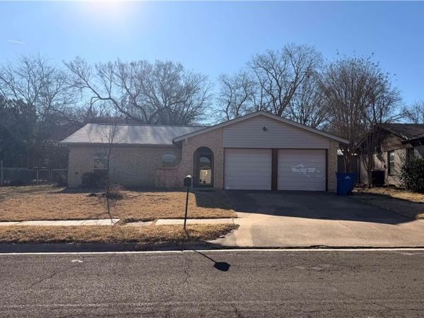 712 N 23rd Street, Copperas Cove, TX 76522