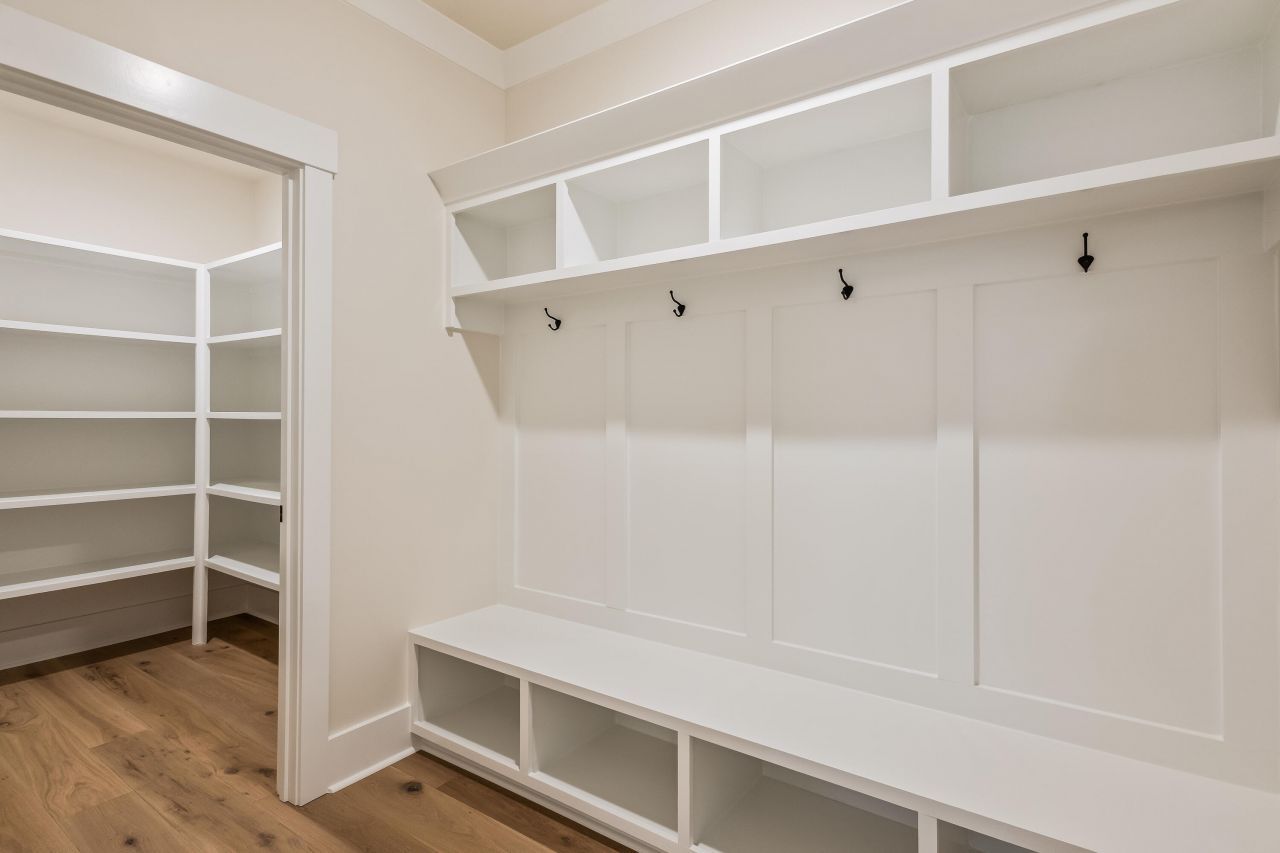 1535 Gemstone Drive Photo 17