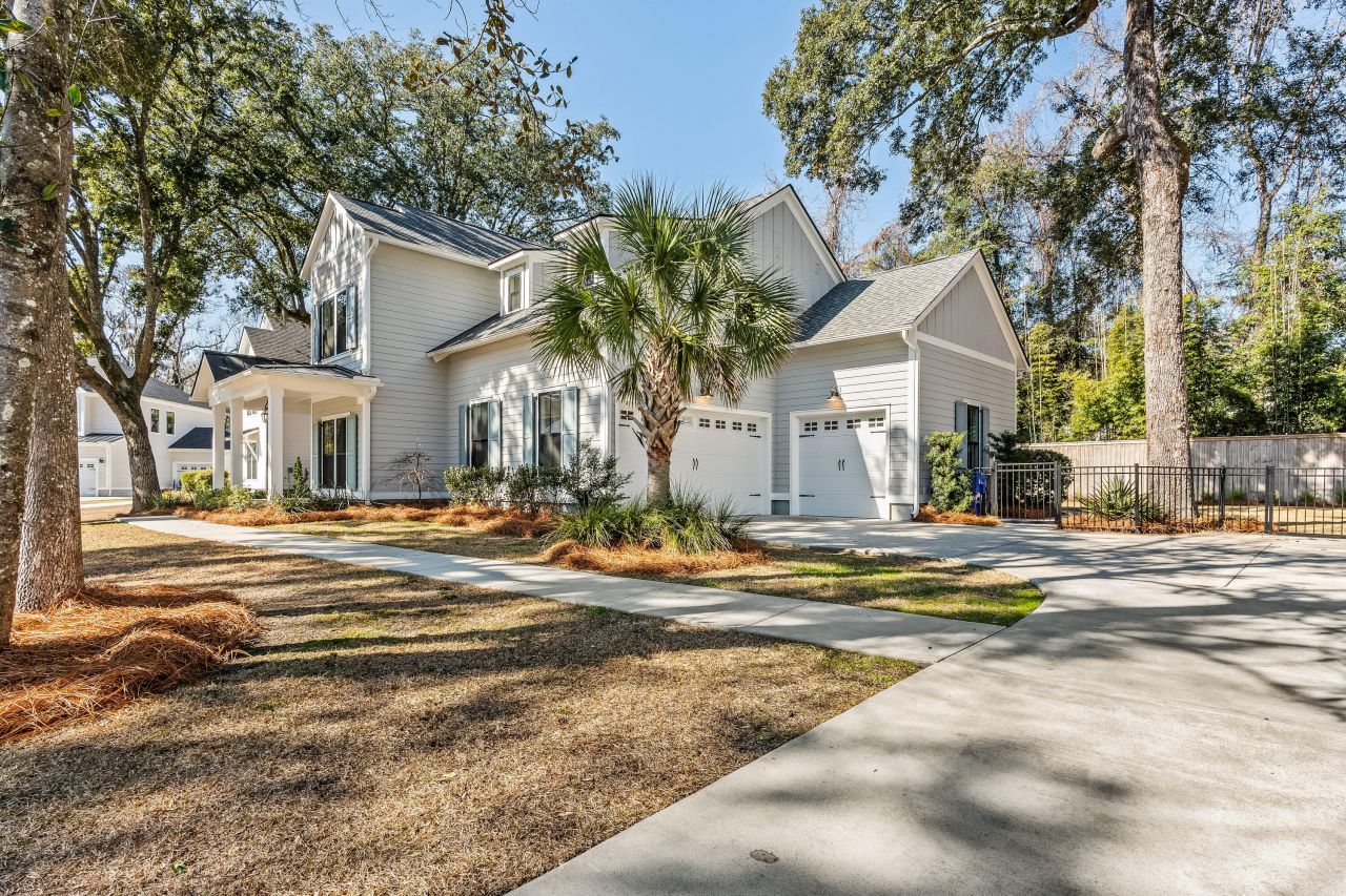 1535 Gemstone Drive Photo 5