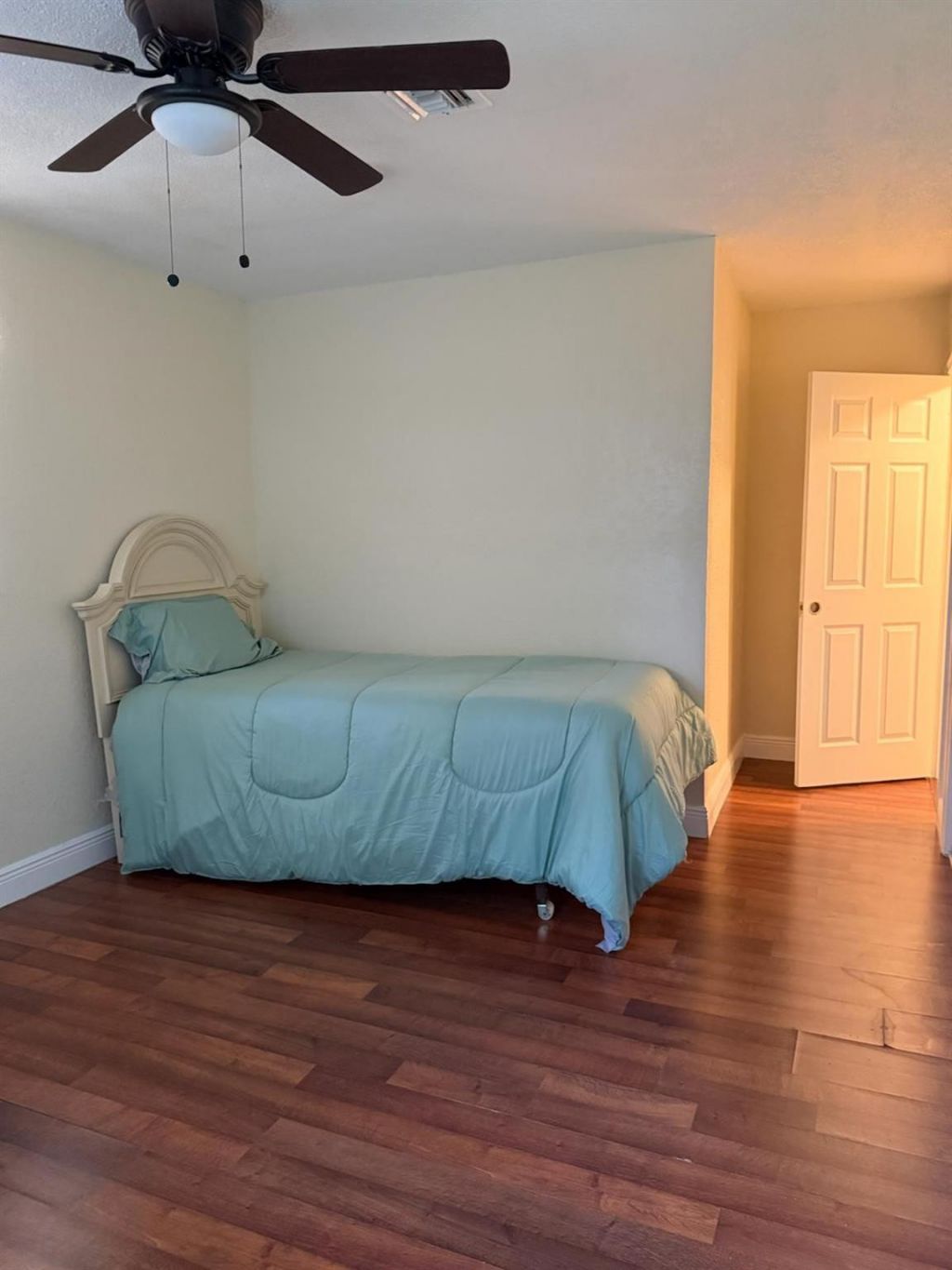 5839 NW 16th Street, Sunrise, FL 33313 Photo