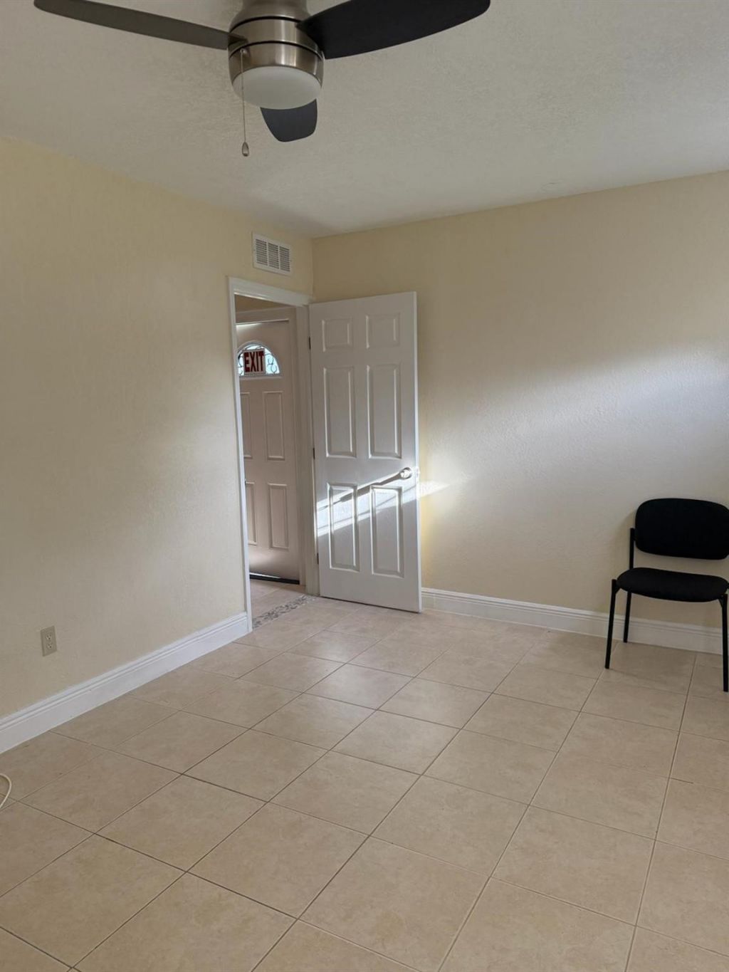 5839 NW 16th Street, Sunrise, FL 33313 Photo