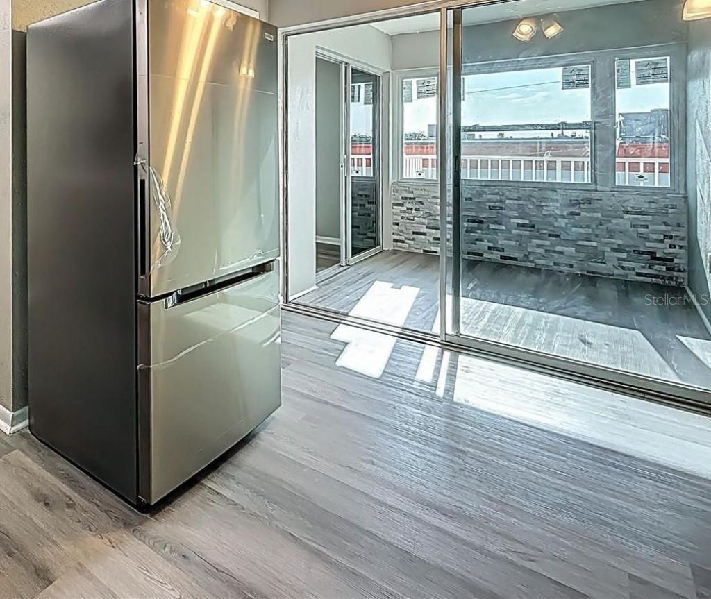 6100 12th Street S, Unit 313, Saint Petersburg, FL 33707 Photo