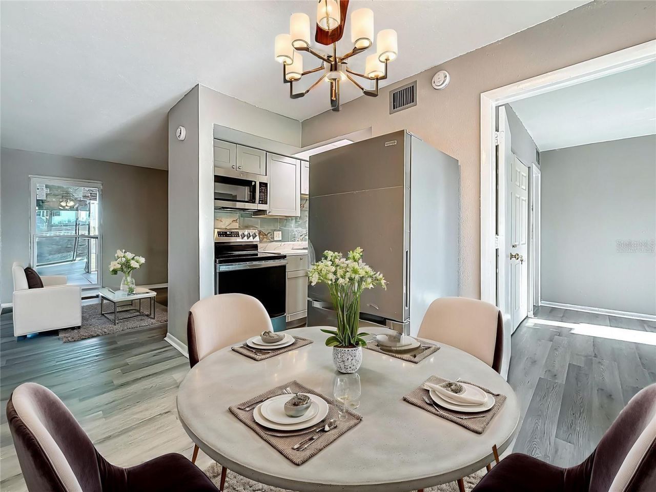 6100 12th Street S, Unit 313, Saint Petersburg, FL 33707 Photo