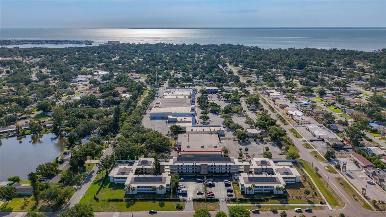 6100 12th Street S, Unit 313, Saint Petersburg, FL 33707 Photo