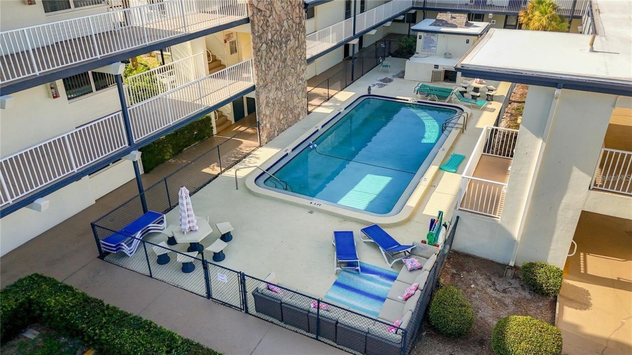 6100 12th Street S, Unit 313, Saint Petersburg, FL 33707 Photo