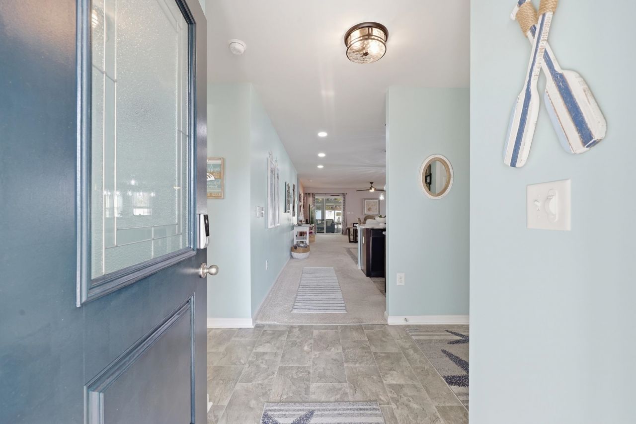 1716 Sapphire Dr. Photo 4