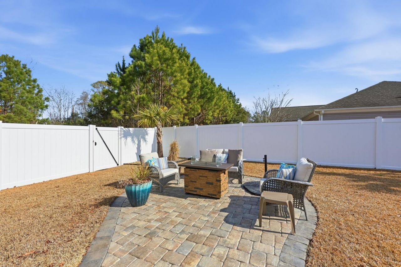 1716 Sapphire Dr. Photo 42