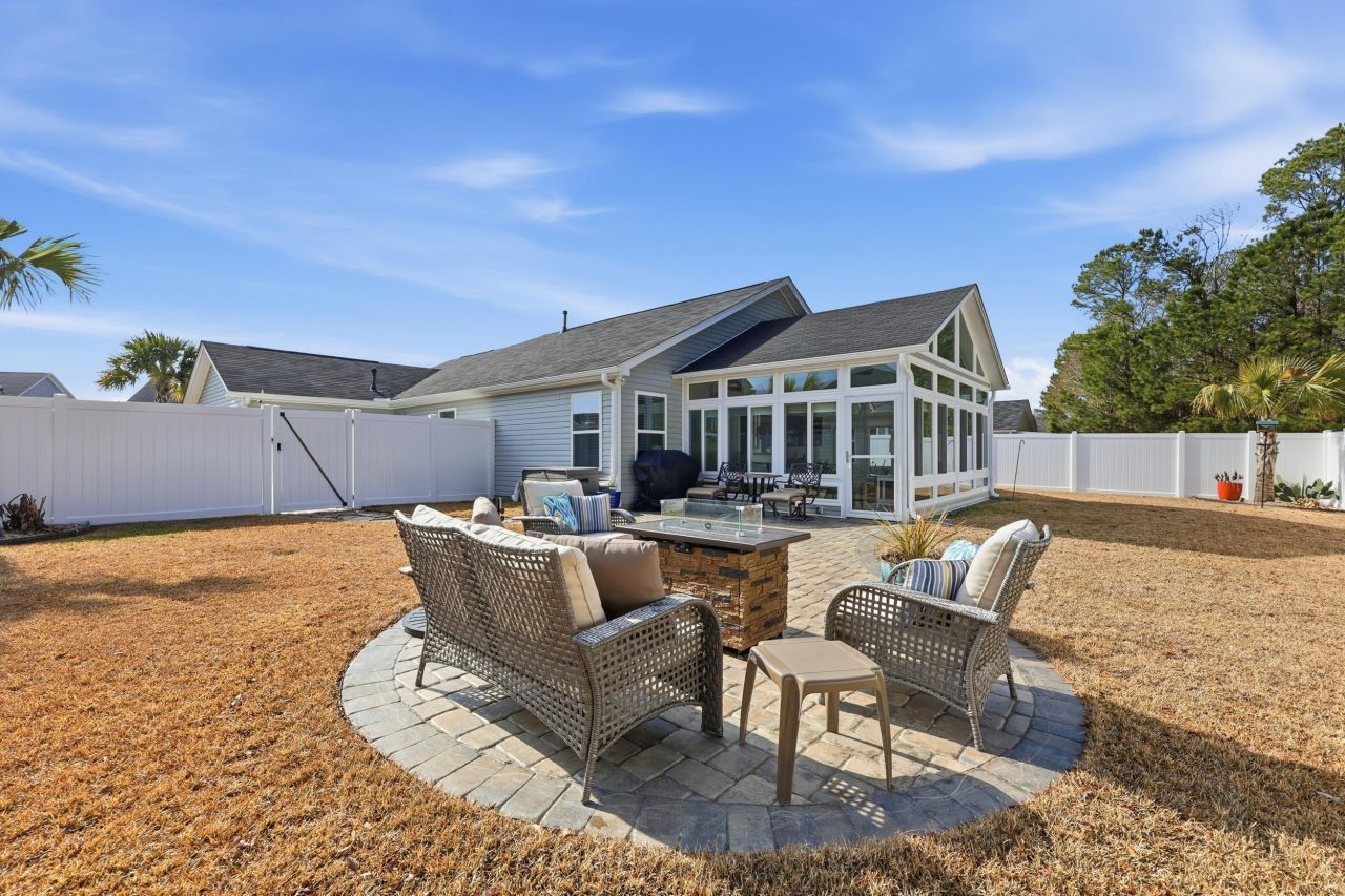 1716 Sapphire Dr. Photo 47