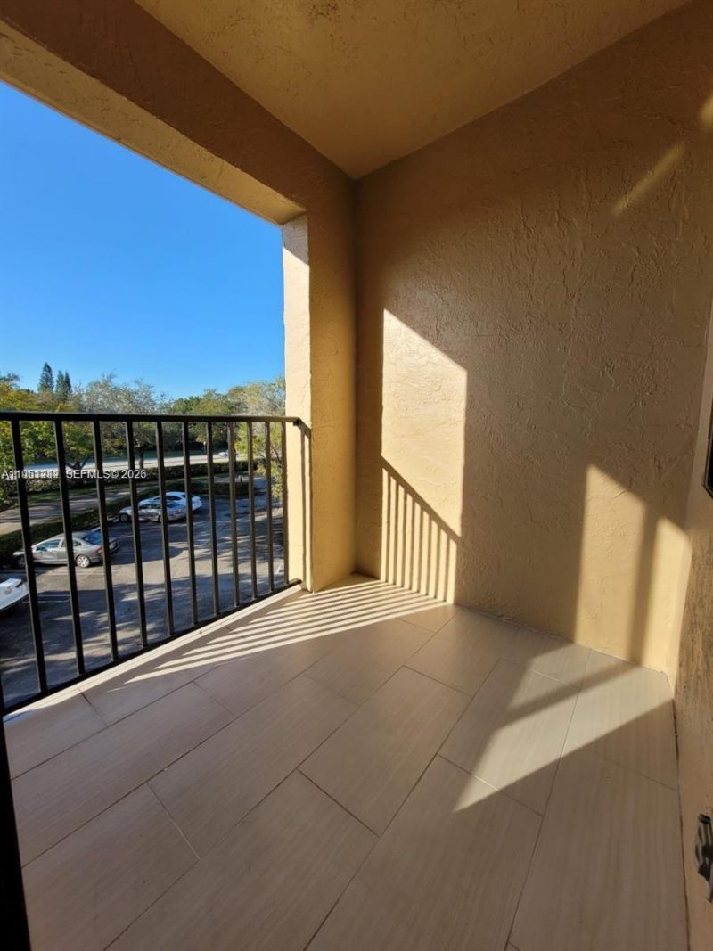 10001 W Atlantic Blvd , Unit 324, Coral Springs, FL 33071 Photo