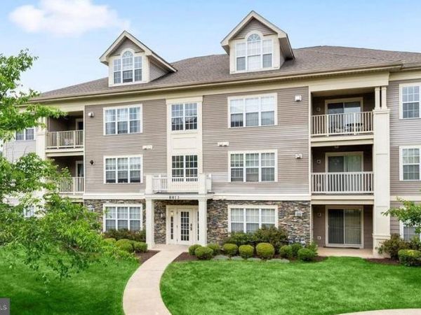 8813 STONE RIDGE CIRCLE, Unit 202, PIKESVILLE, MD 21208