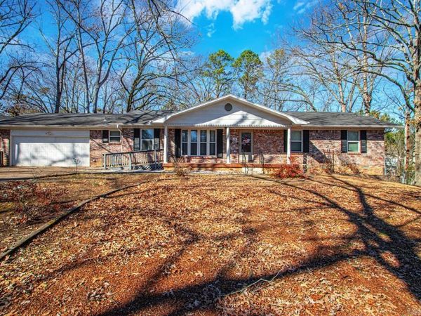 14 Birchwood Circle, Little Rock, AR 72211