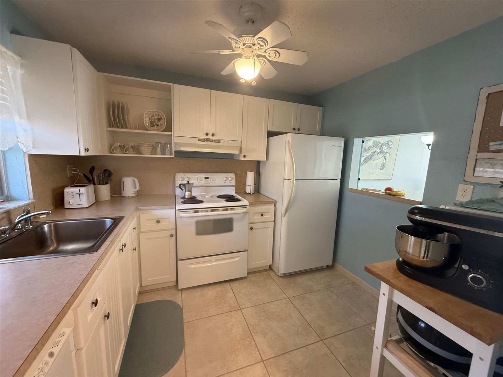 2761 N Pine Island Road, Unit 204, Sunrise, FL 33322 Photo