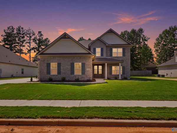 22525 Players Lane, Athens, AL 35613
