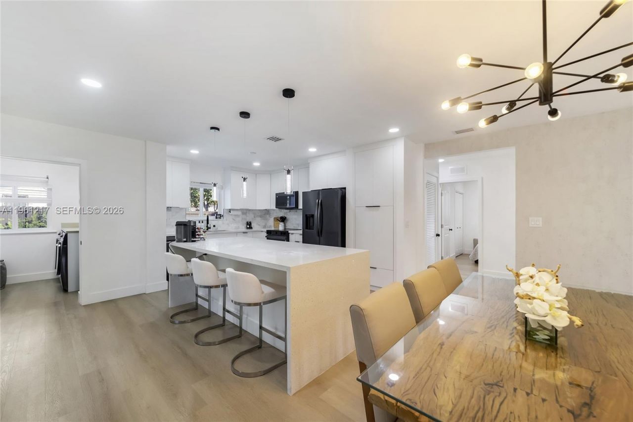 45 NE 124th Ter, North Miami, FL 33161 Photo