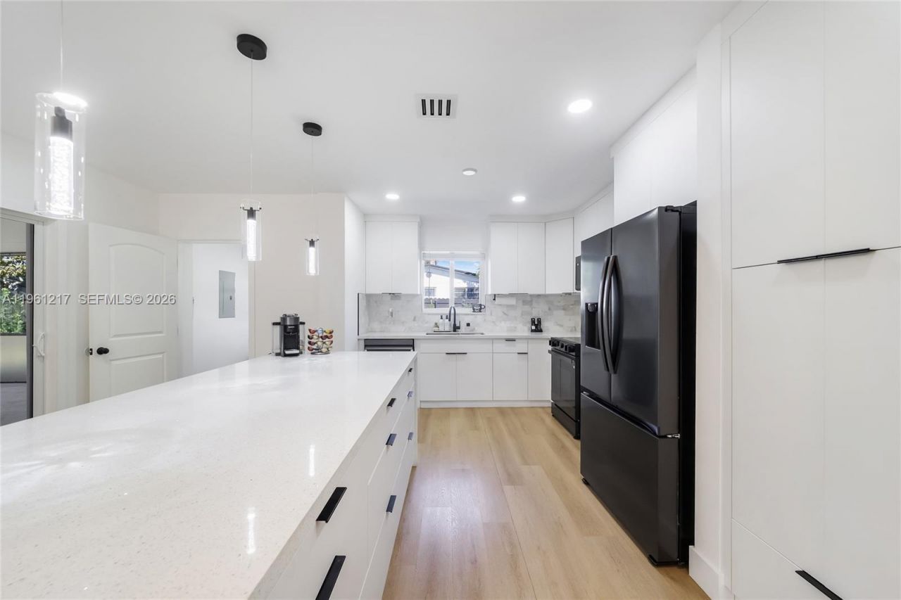 45 NE 124th Ter, North Miami, FL 33161 Photo