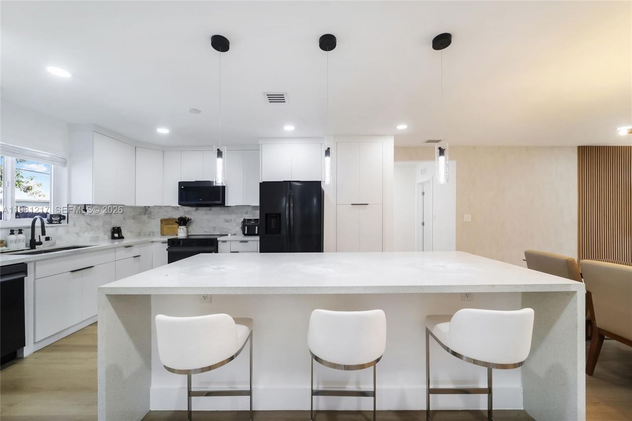 45 NE 124th Ter, North Miami, FL 33161 Photo