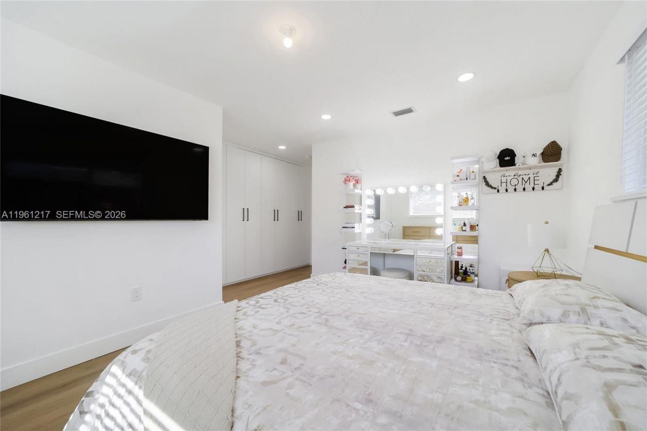 45 NE 124th Ter, North Miami, FL 33161 Photo