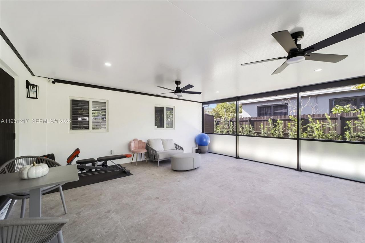 45 NE 124th Ter, North Miami, FL 33161 Photo