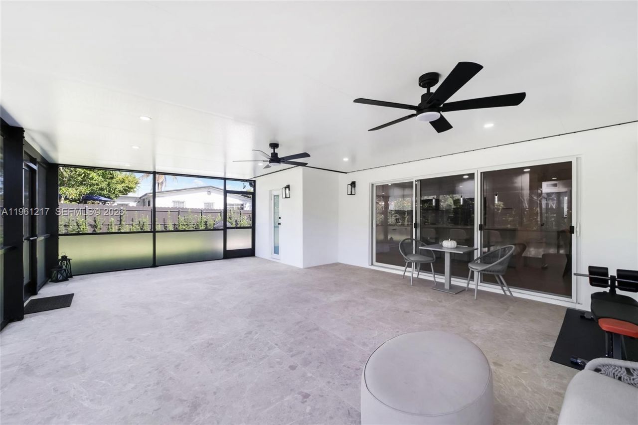 45 NE 124th Ter, North Miami, FL 33161 Photo