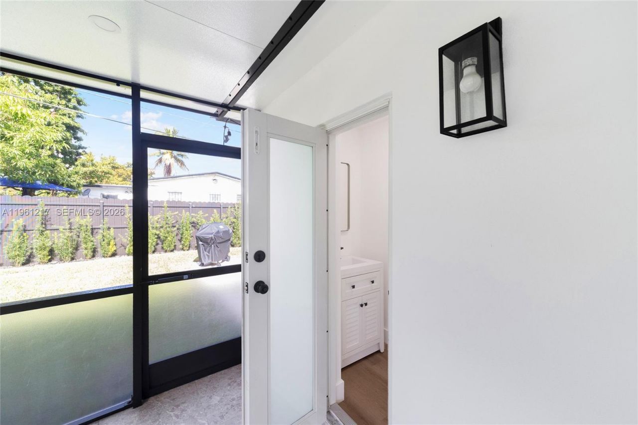 45 NE 124th Ter, North Miami, FL 33161 Photo