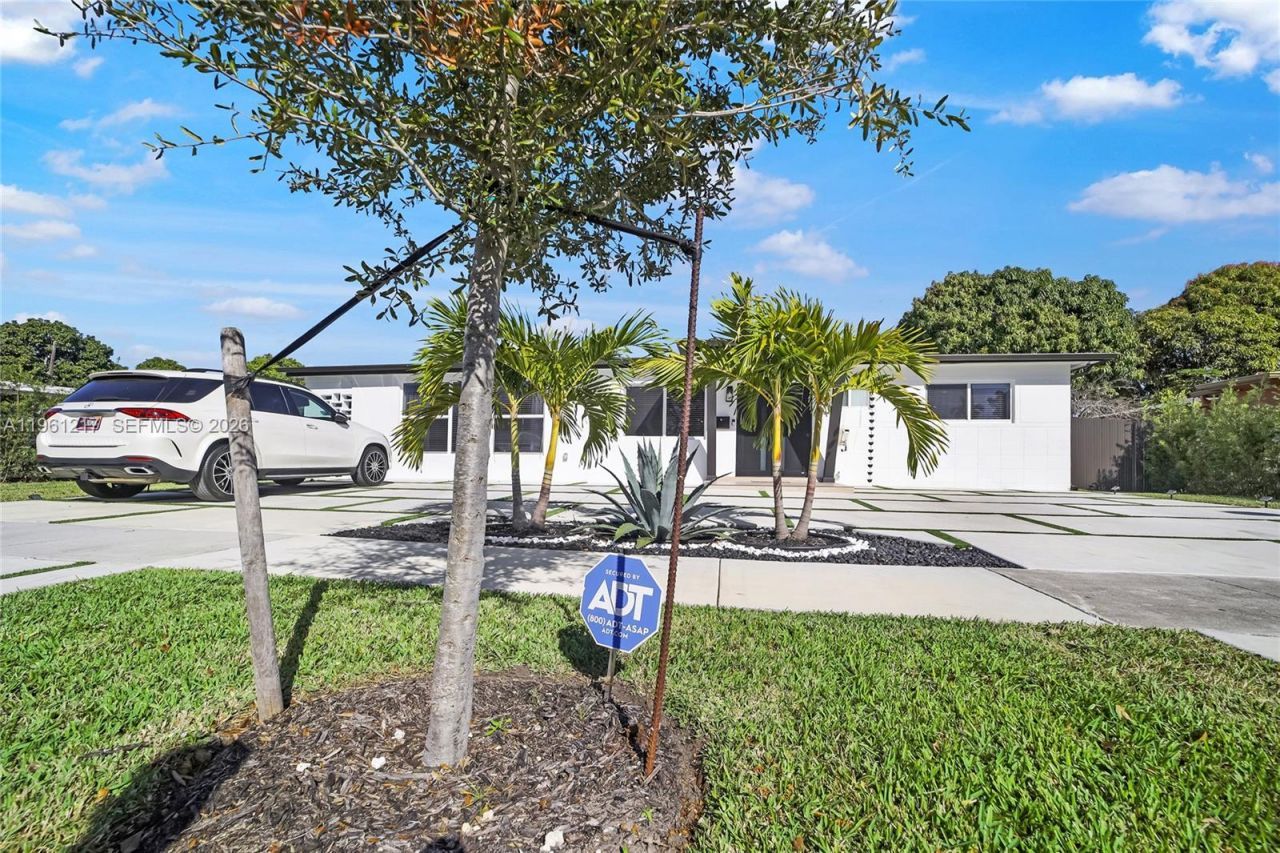 45 NE 124th Ter, North Miami, FL 33161 Photo