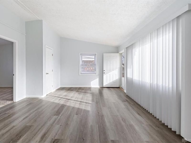 227 Fenwick Drive, New Carlisle, OH 45344 Photo 14