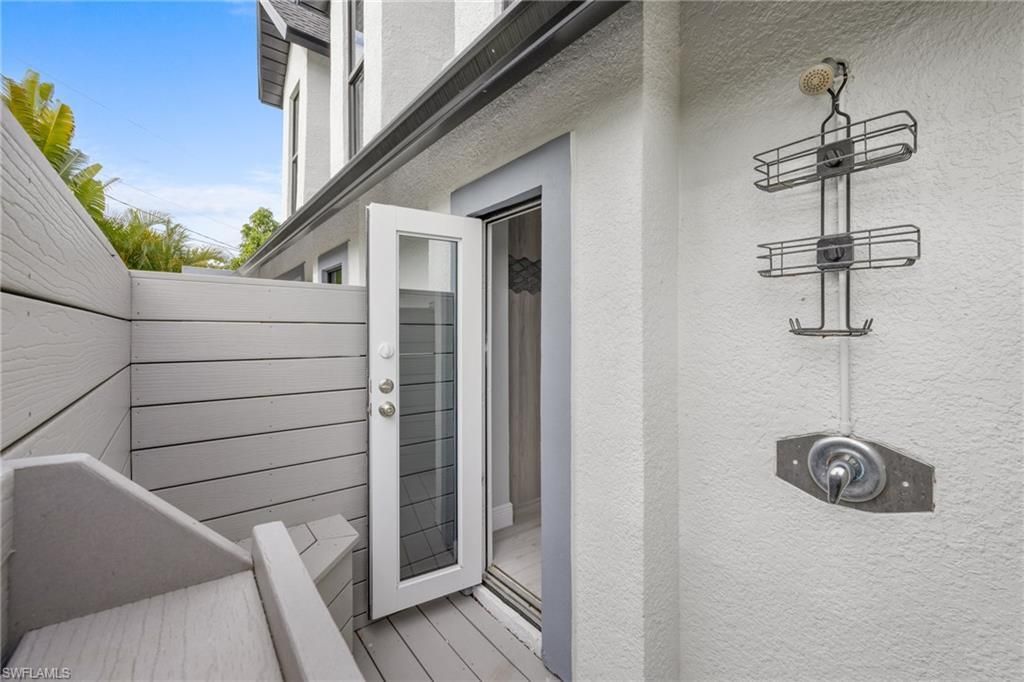12991 Iona Rd, Fort Myers, FL 33908 Photo