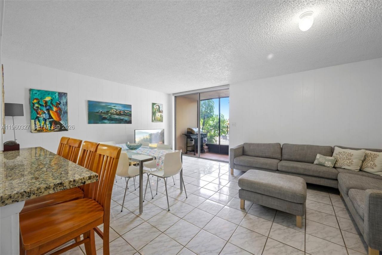 1951 Atlantic Shores Blvd , Unit 23, Hallandale Beach, FL 33009 Photo