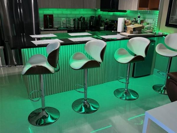 2801 NE 183rd St, Unit 310W, Aventura, FL 33160