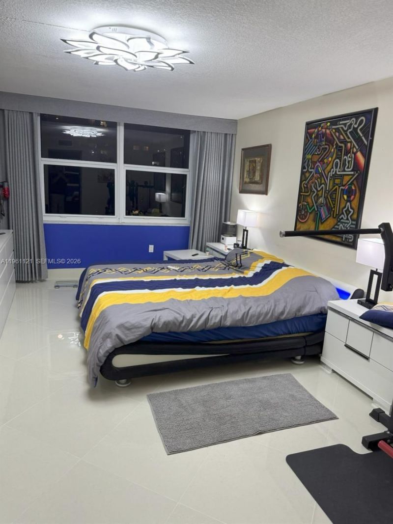 2801 NE 183rd St, Unit 310W, Aventura, FL 33160 Photo