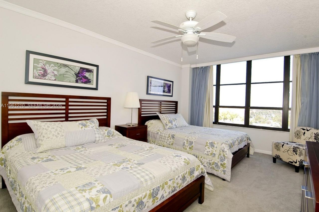 600 Three Islands Blvd, Unit 622, Hallandale Beach, FL 33009 Photo